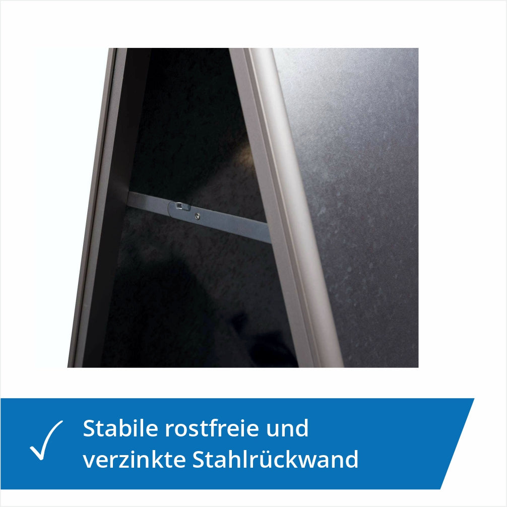 Detail des Klappmechanismus: Kundenstopper oder Plakatständer A2, A1 oder A0 in der Farbe silber
