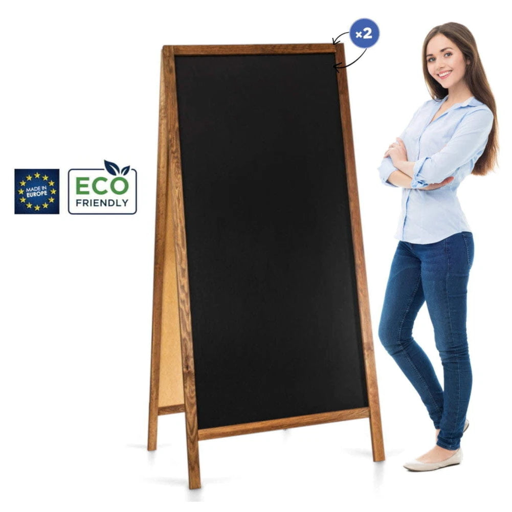 XL Kundenstopper mit braunem Holzrahmen und Kreidefläche